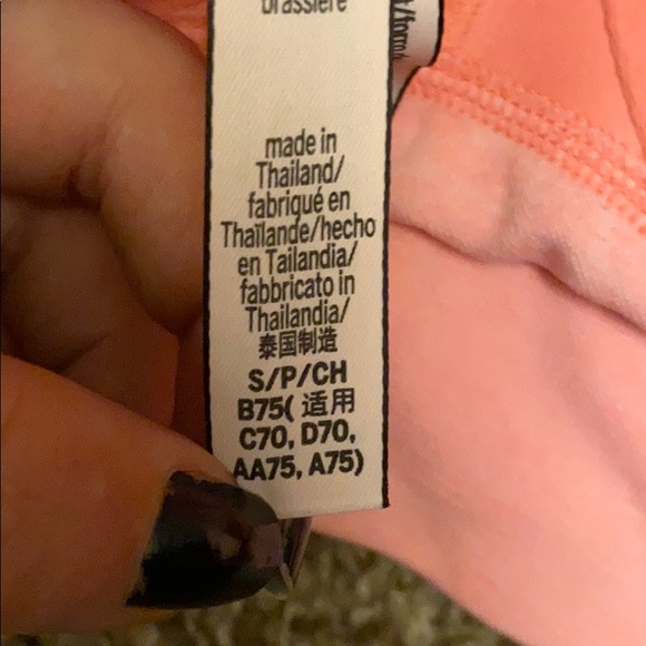 Victoria Secret Bra - Picture 3 of 3